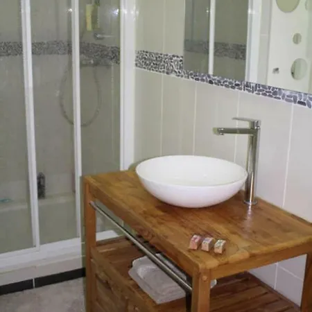 Luckey Homes - Rue De La Tombe Issoire Apartment